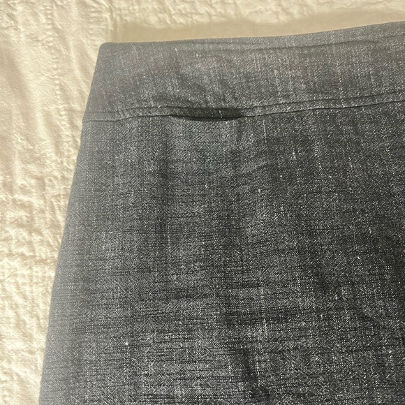Eileen Fisher straight denim-feel linen skirt - Picture 2 of 5